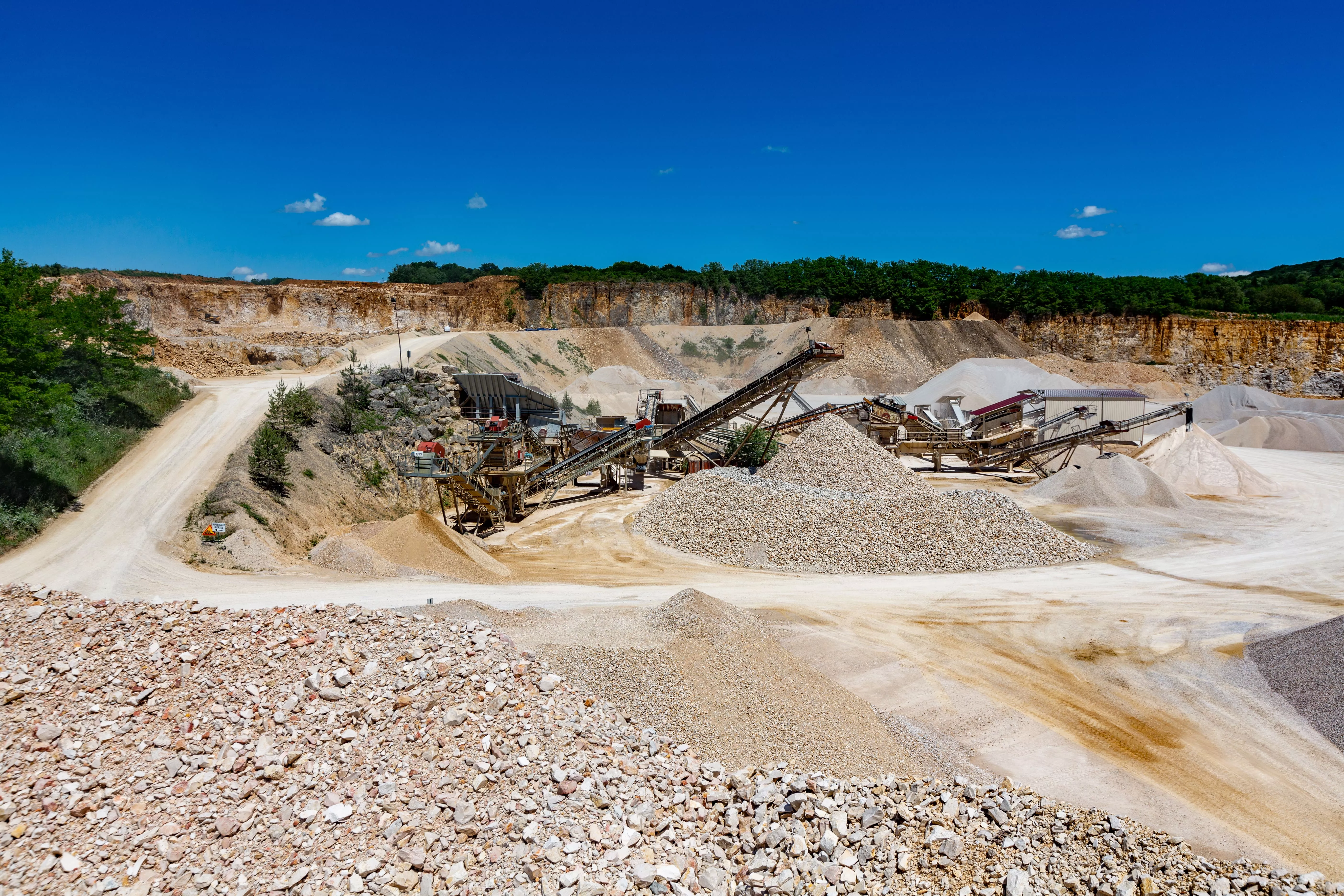 Recyclage de matériaux sur le site de Scey-sur-Saône