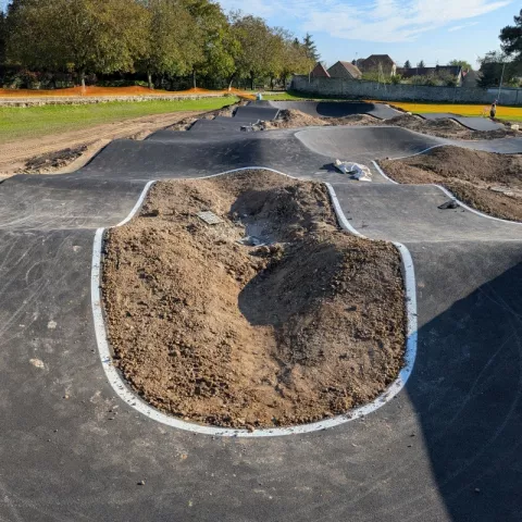 Illustration of Des granulats pour les riders